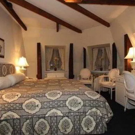 Hotel Jorgensens